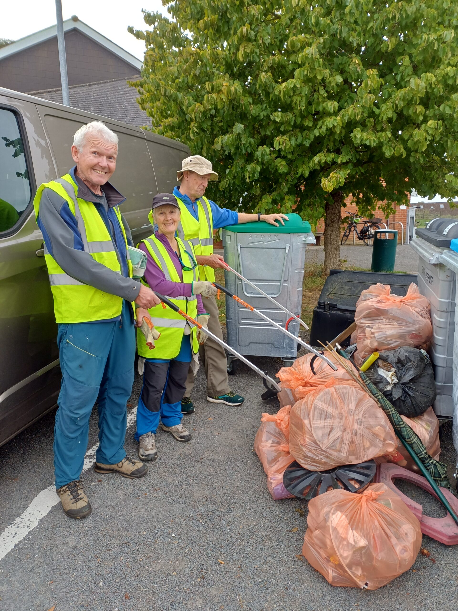 Litter pickers October 2026